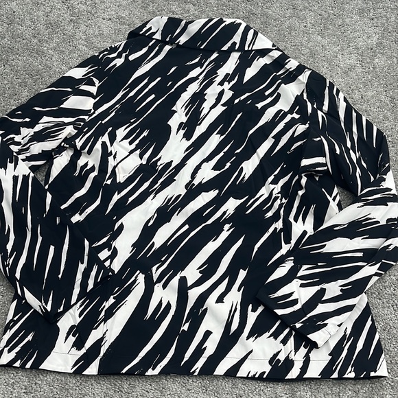 NEW Chico’s Zenergy Neema Black Ecru Print Reversible Jacket 2 Standard L 12 NWT - Picture 5 of 8